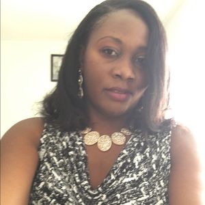 Meet your Posher, Ghislaine